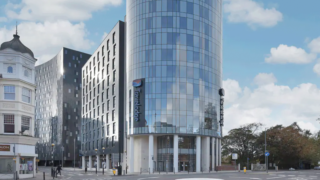 Travelodge (Portsmouth City Centre)